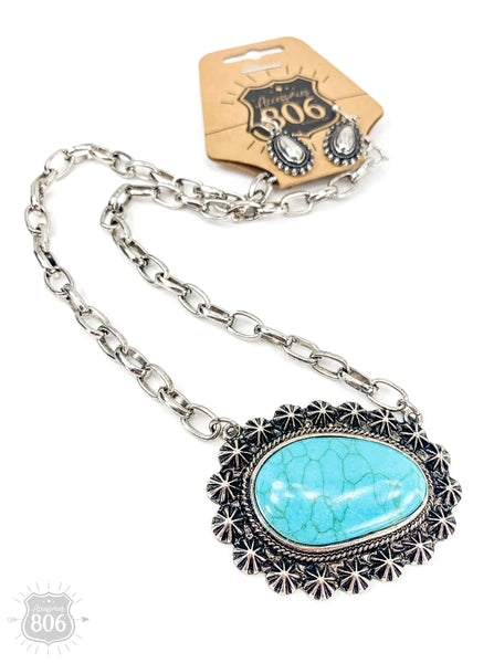 Oblong stone necklace set