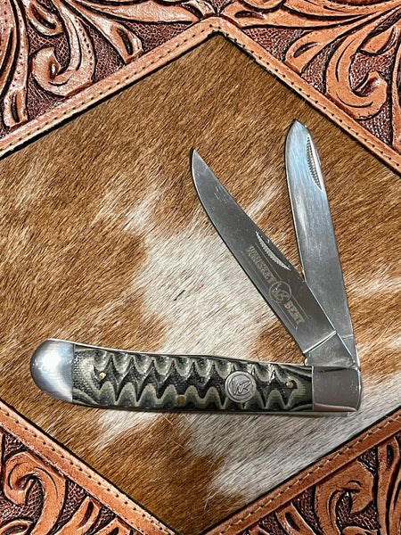 Brown Fang Trapper
