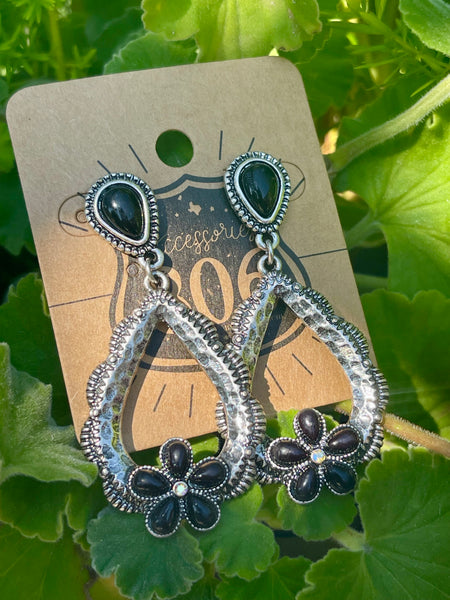 Stone flower open teardrop earrings