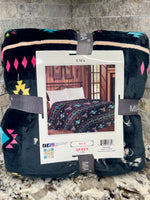 Western Queen Blankets