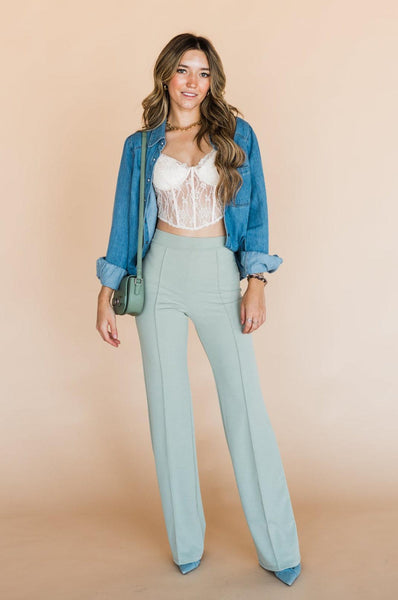 SALE The Zoey Stretch Trouser In Sage